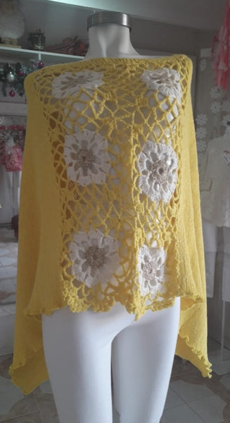 Side granny square Poncho