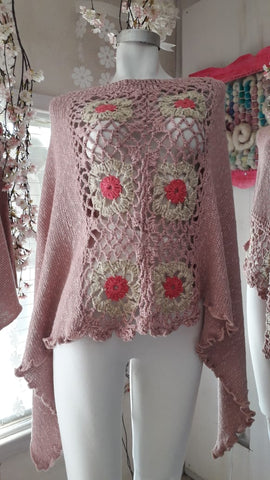 Side granny square Poncho